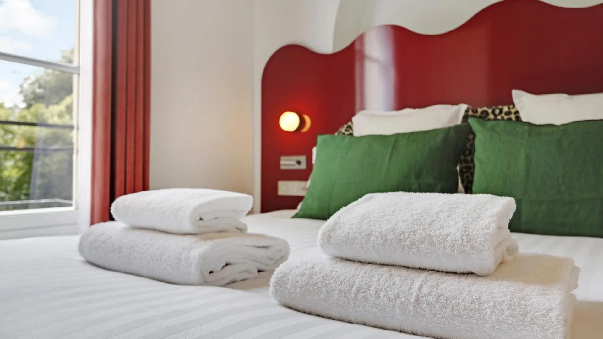 Paris Home Collection Serviced Apartments In Notre Dame - Rue Savoie 0*,  Frankreich