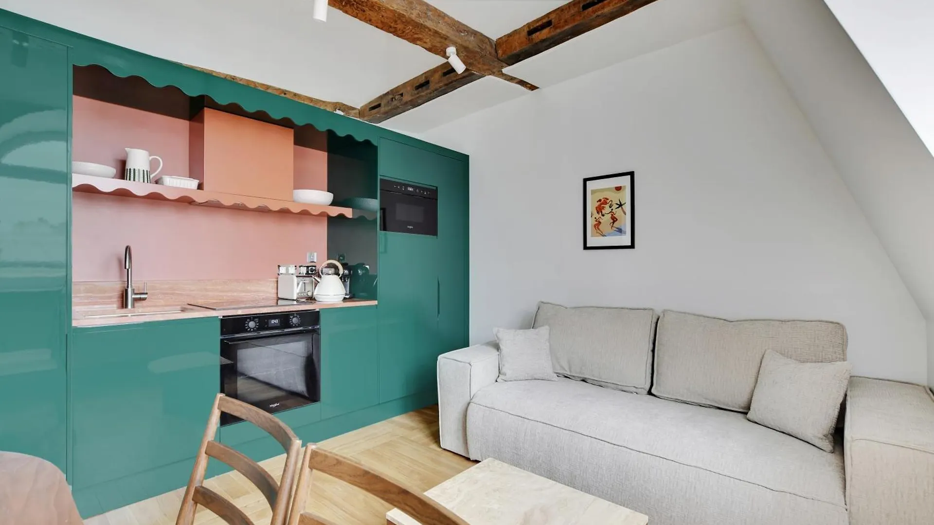 Paris Home Collection Serviced Apartments In Notre Dame - Rue Savoie