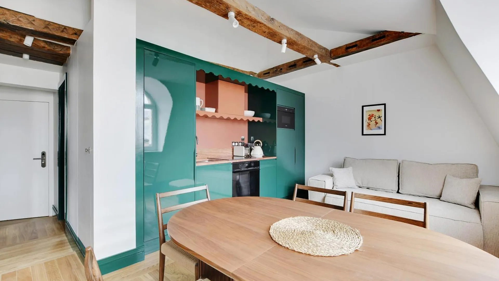Paris Home Collection Serviced Apartments In Notre Dame - Rue Savoie