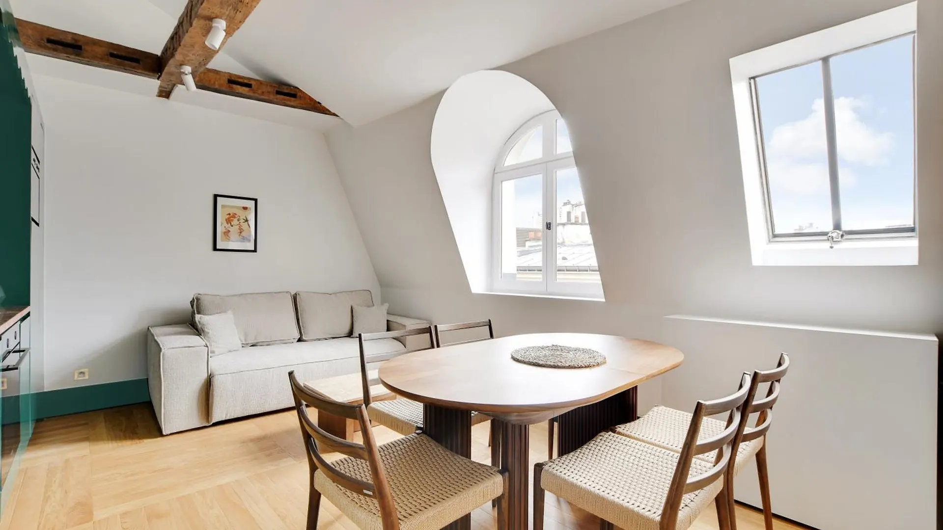 Paris Home Collection Serviced Apartments In Notre Dame - Rue Savoie